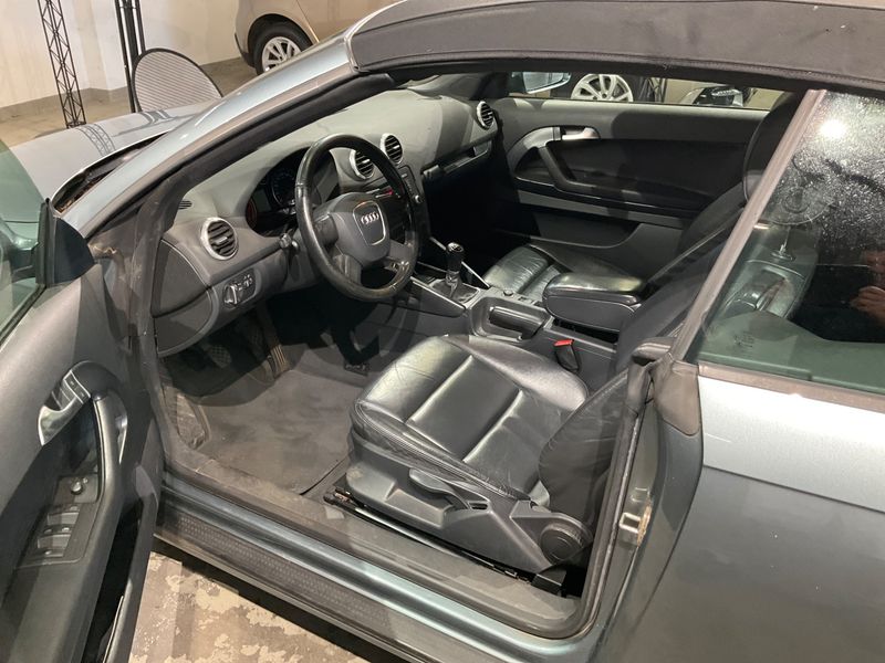 Audi A3 1.8 TFSI Attraction — zdjęcie 3