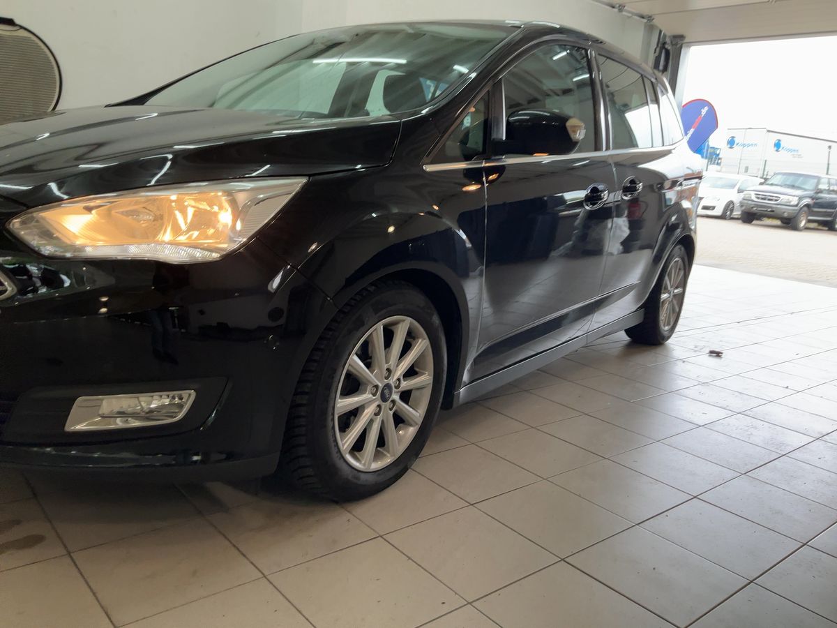 Ford Grand d'occasion