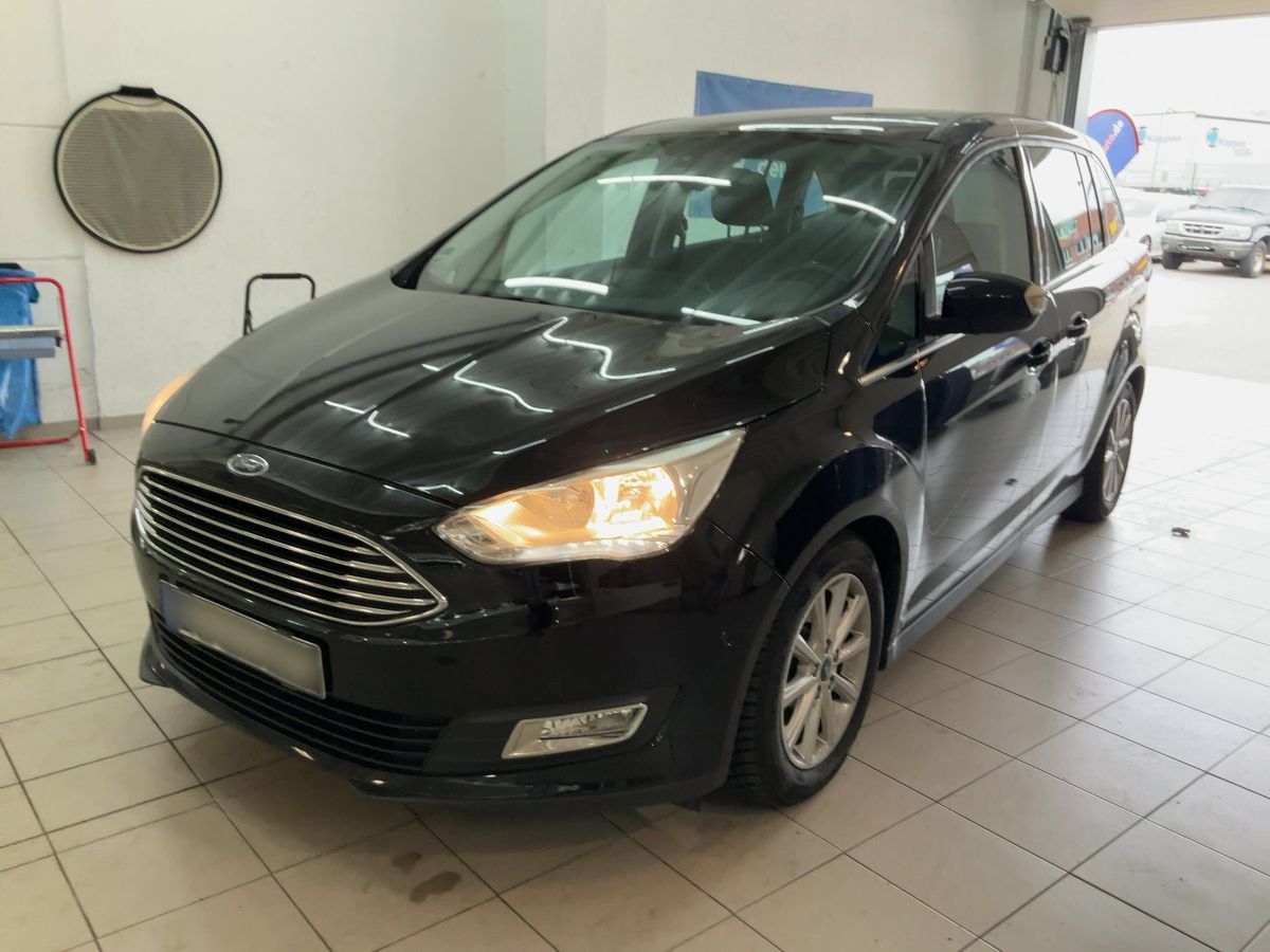 Ford Grand 2019