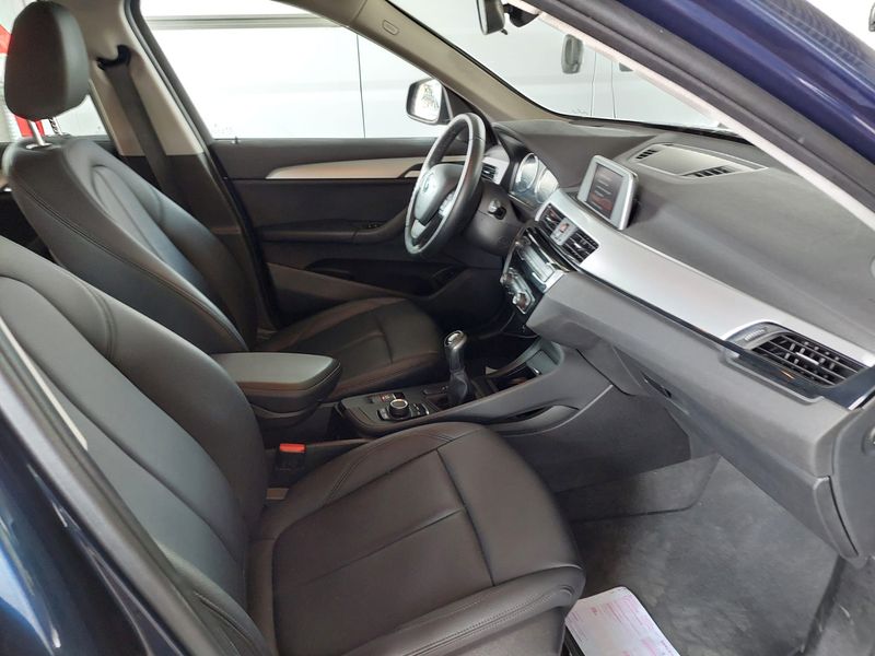 BMW X1 sDrive 16d — zdjęcie 10