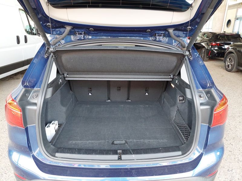 BMW X1 sDrive 16d — zdjęcie 9