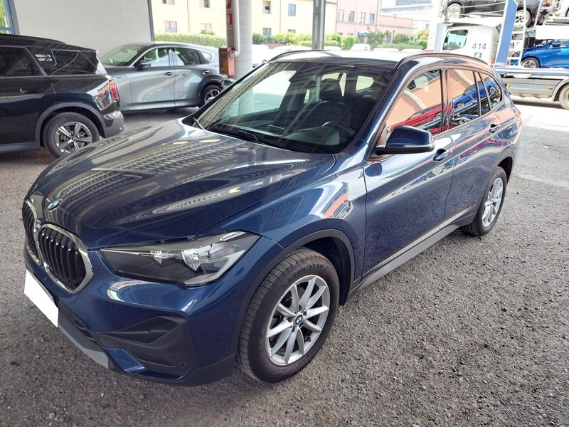 BMW X1 sDrive 16d — zdjęcie 1