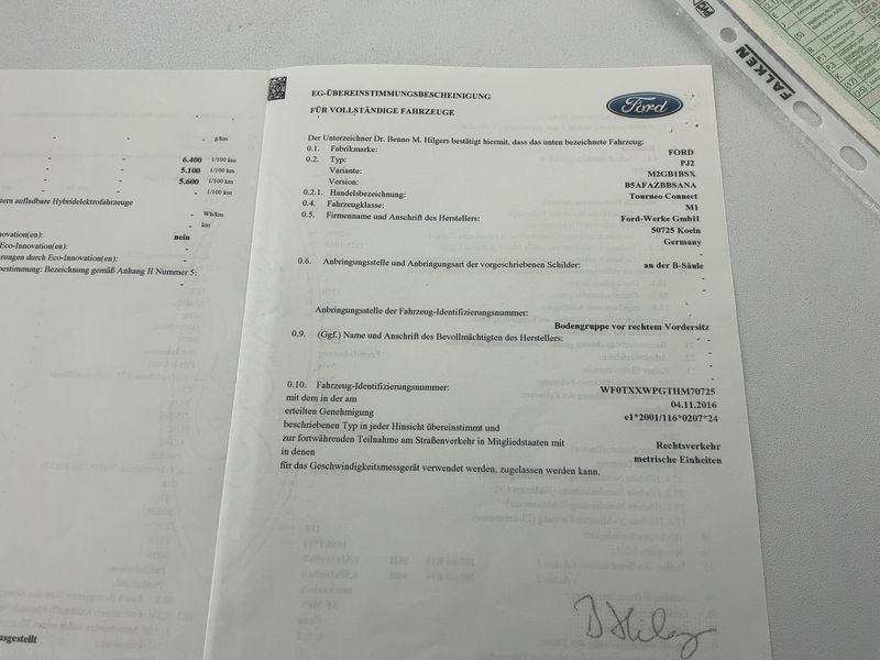 Ford Tourneo Connect 1.0 EcoBoost Trend — zdjęcie 16