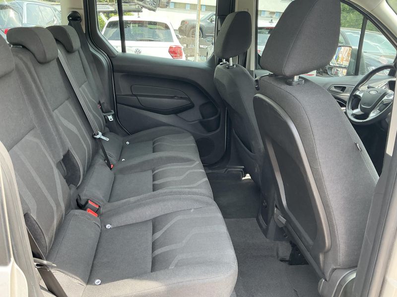Ford Tourneo Connect 1.0 EcoBoost Trend — zdjęcie 14