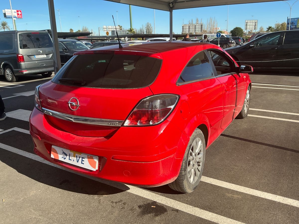 Opel Astra GTC 1.4 Energy