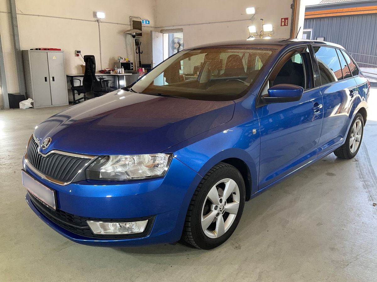 Skoda Rapid 2015 — photo 1