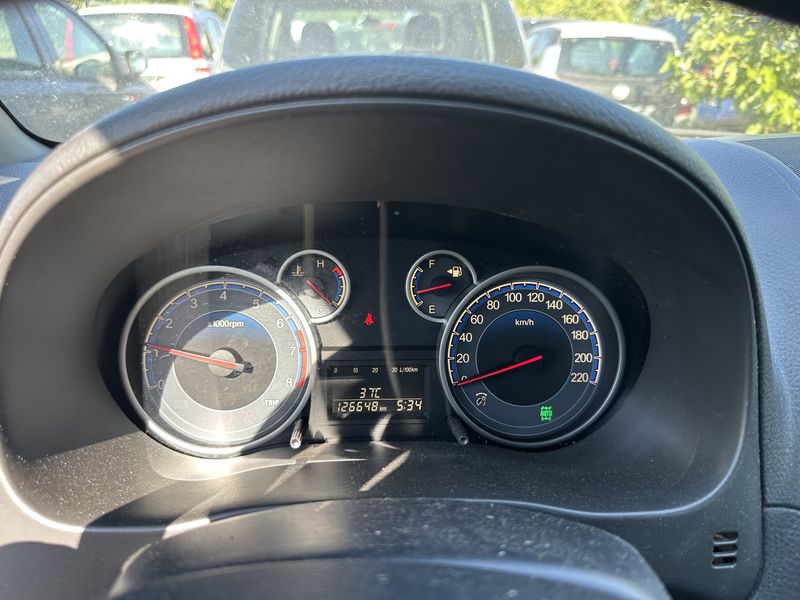 Fiat Sedici 1.6 Dynamic 4x4 — zdjęcie 12