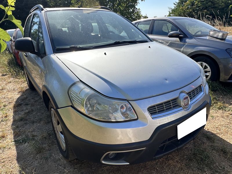 Fiat Sedici 1.6 Dynamic 4x4 — zdjęcie 6