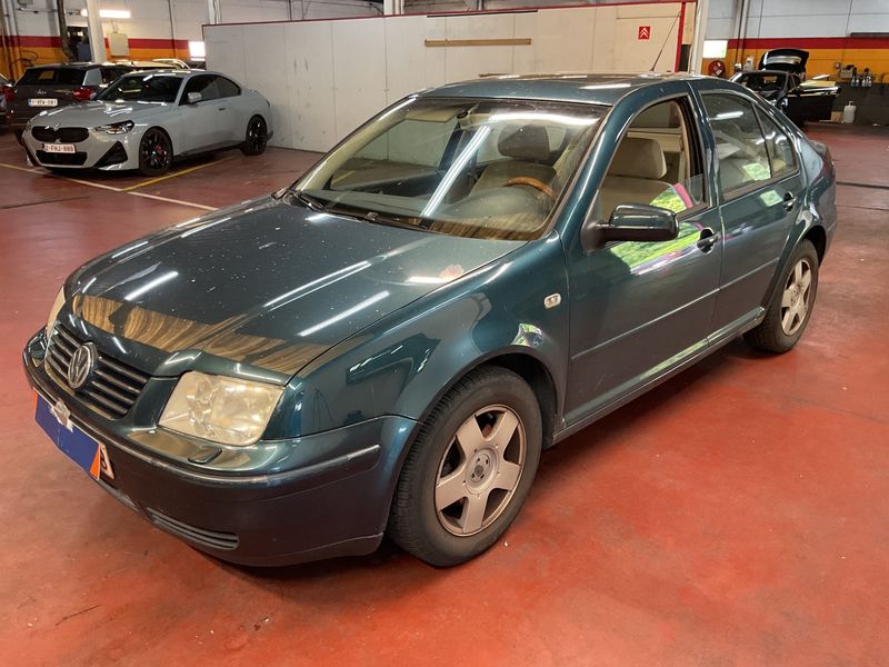 Volkswagen Bora 1.6 FSI Comfortline