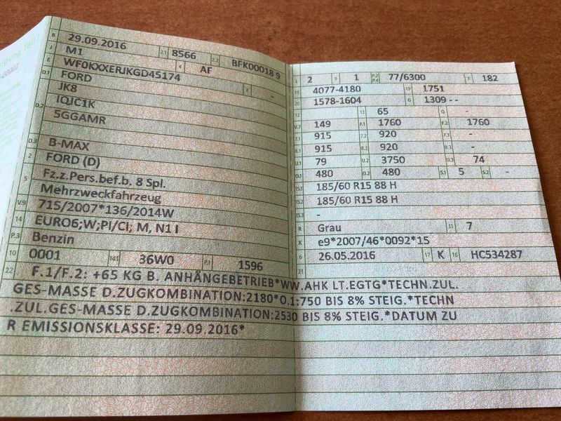 Ford B-Max 1.6 Ti-VCT Titanium — zdjęcie 15
