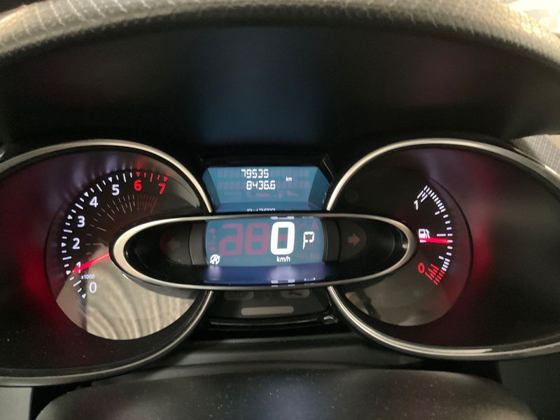 Renault Clio 1.2 TCe Energy Intens 2018 – снимка 18
