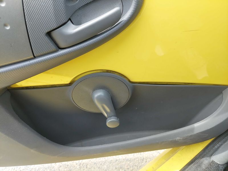 Peugeot 107 1.0 Urban 2009 – снимка 59