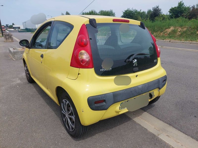 Peugeot 107 1.0 Urban 2009 – снимка 3