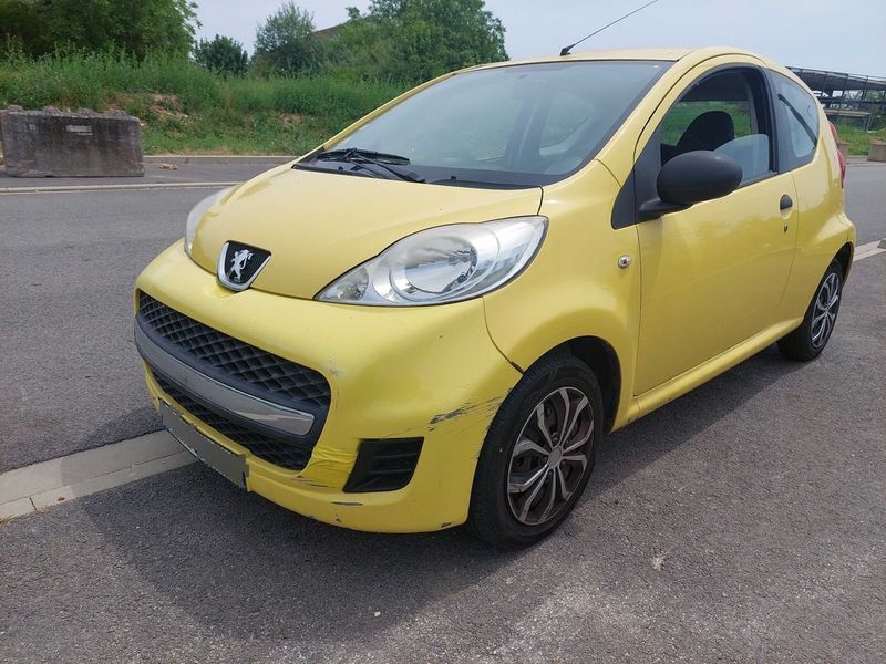 Peugeot 107 1.0 Urban 2009 – снимка 2