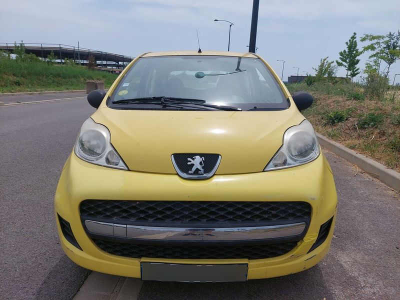 Peugeot 107 1.0 Urban 2009 – снимка 7