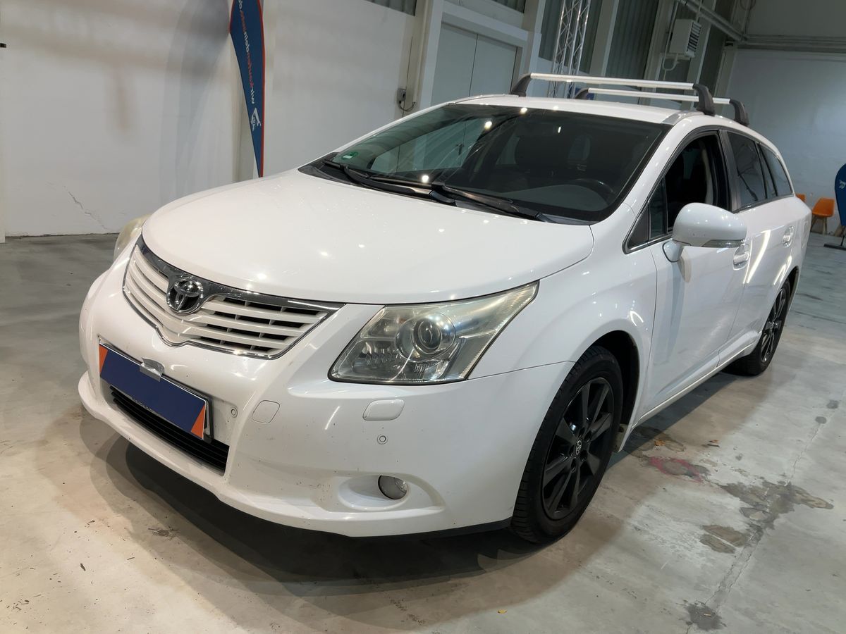 Toyota Avensis 2.0 D-4D Executive