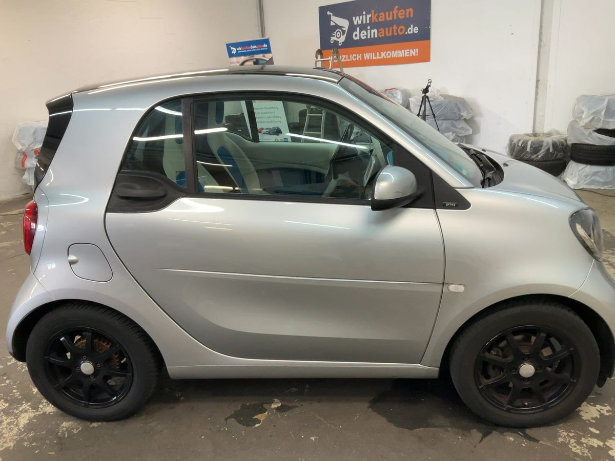 Smart fortwo 2015 — photo 11