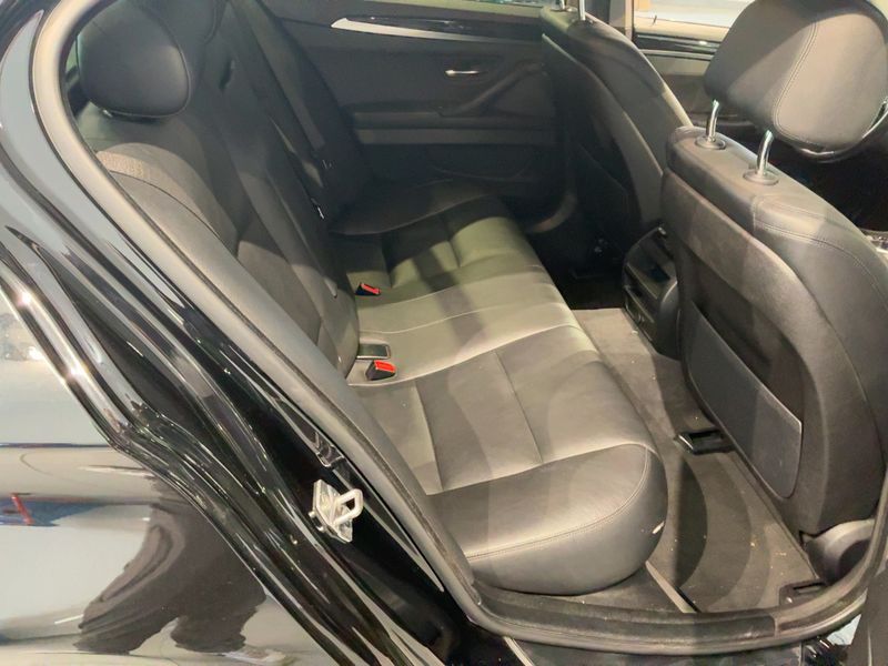 BMW 5er 530d — zdjęcie 14