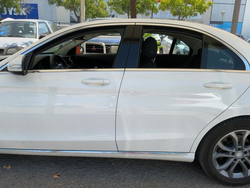 Mercedes-Benz C-Klasse C 220 d BlueTEC Avantgarde — zdjęcie 4