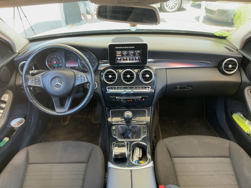 Mercedes-Benz C-Klasse C 220 d BlueTEC Avantgarde — zdjęcie 12
