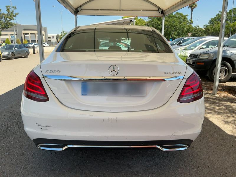 Mercedes-Benz C-Klasse C 220 d BlueTEC Avantgarde — zdjęcie 5