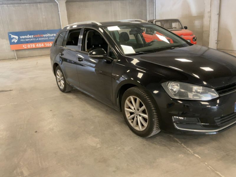Volkswagen Golf VII 2.0 TDI Lounge BlueMotion Tech 2016 – снимка 12