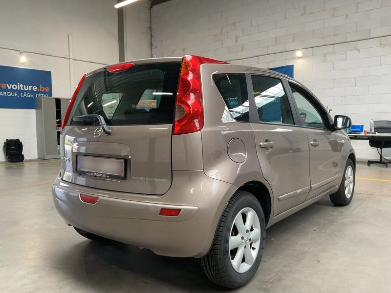 Nissan Note 1.6 Acenta — zdjęcie 6