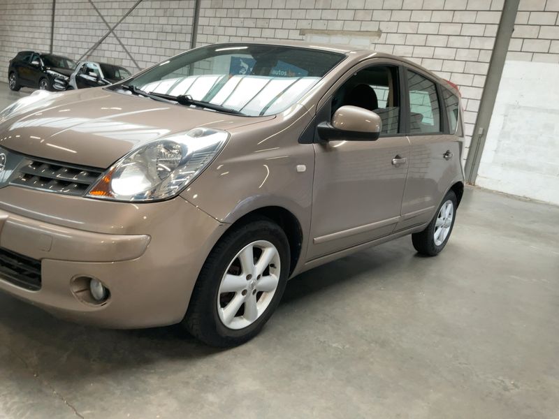 Nissan Note 1.6 Acenta — zdjęcie 2