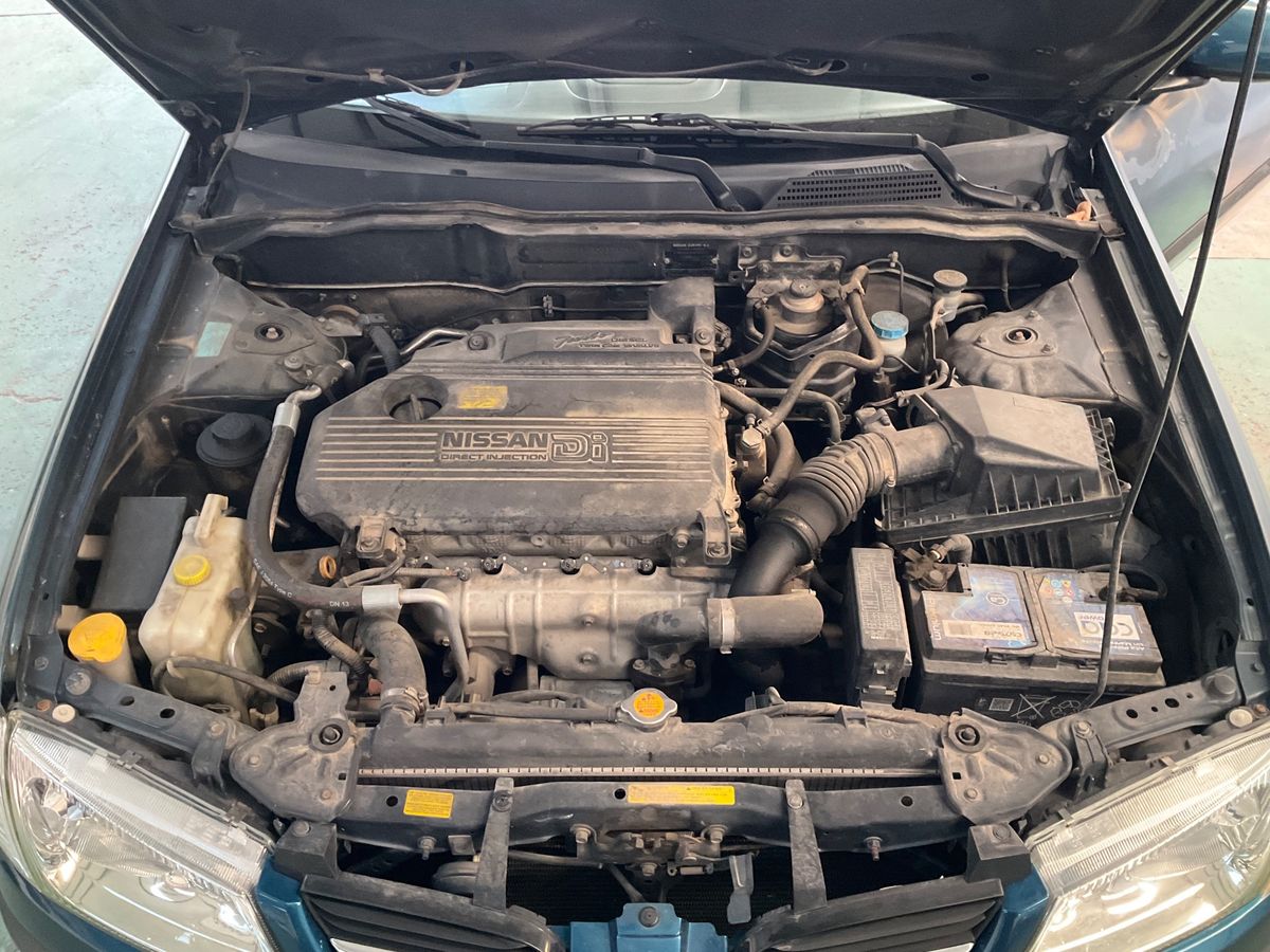 Nissan Almera 2002 — photo 13