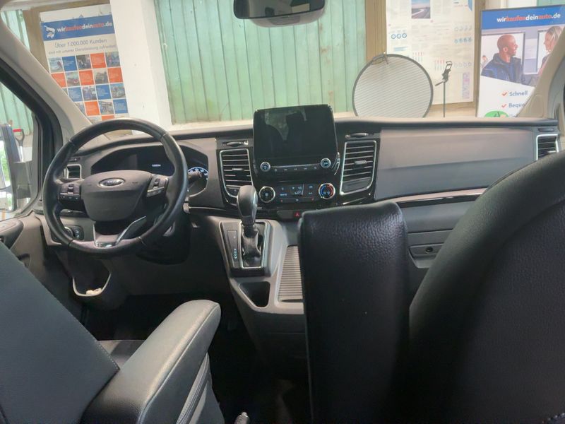 Ford Tourneo Custom 2.0 TDCi 310 L1 Sport — zdjęcie 12