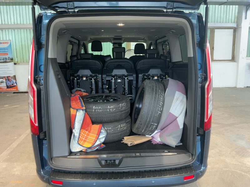 Ford Tourneo Custom 2.0 TDCi 310 L1 Sport — zdjęcie 10
