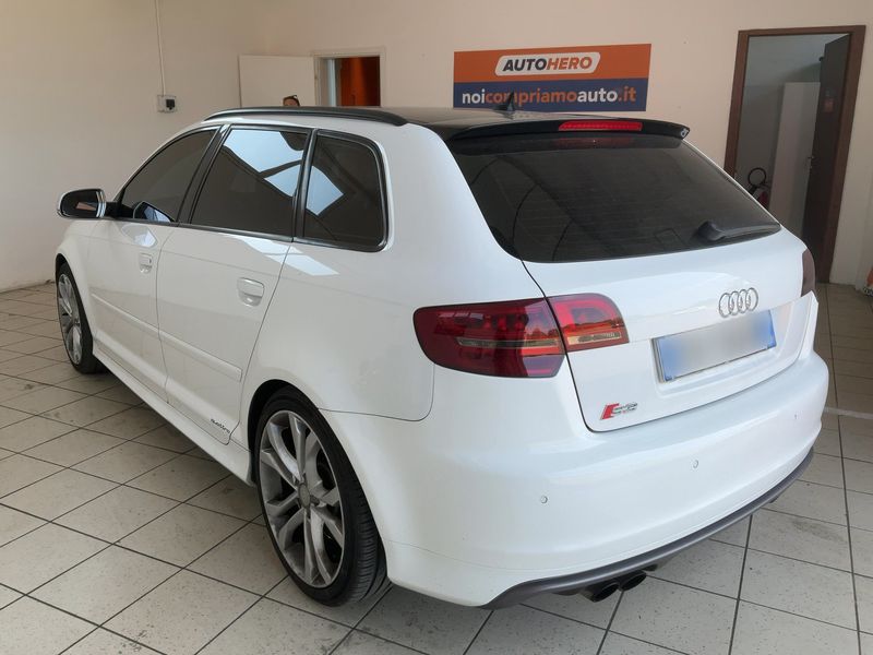 Audi S3 Sportback 2.0 TFSI quattro — zdjęcie 3