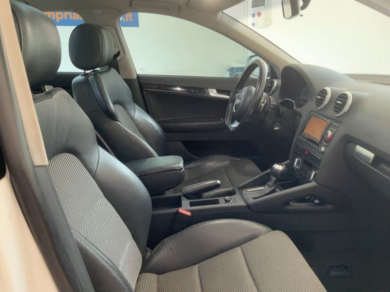 Audi S3 Sportback 2.0 TFSI quattro — zdjęcie 11
