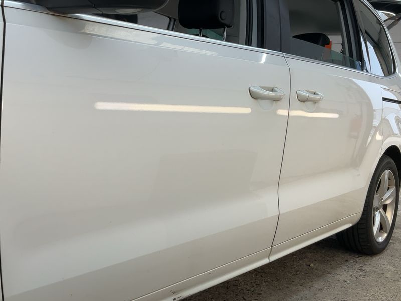 Volkswagen Sharan 2.0 TDI Highline BlueMotion Tech — zdjęcie 4