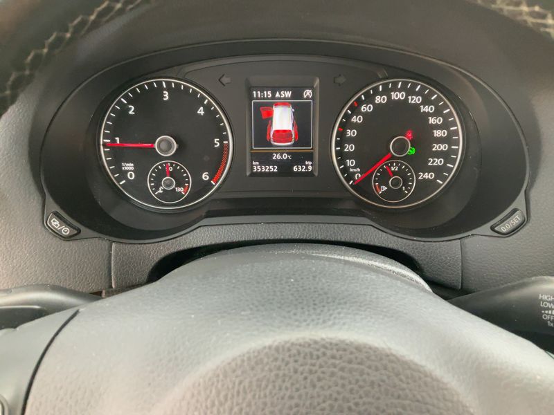 Volkswagen Sharan 2.0 TDI Highline BlueMotion Tech — zdjęcie 13