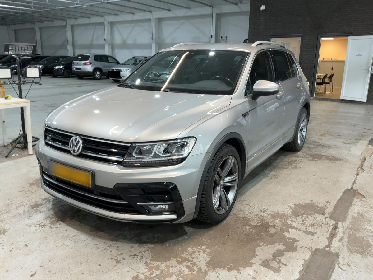 Volkswagen Tiguan 2019 — photo 1