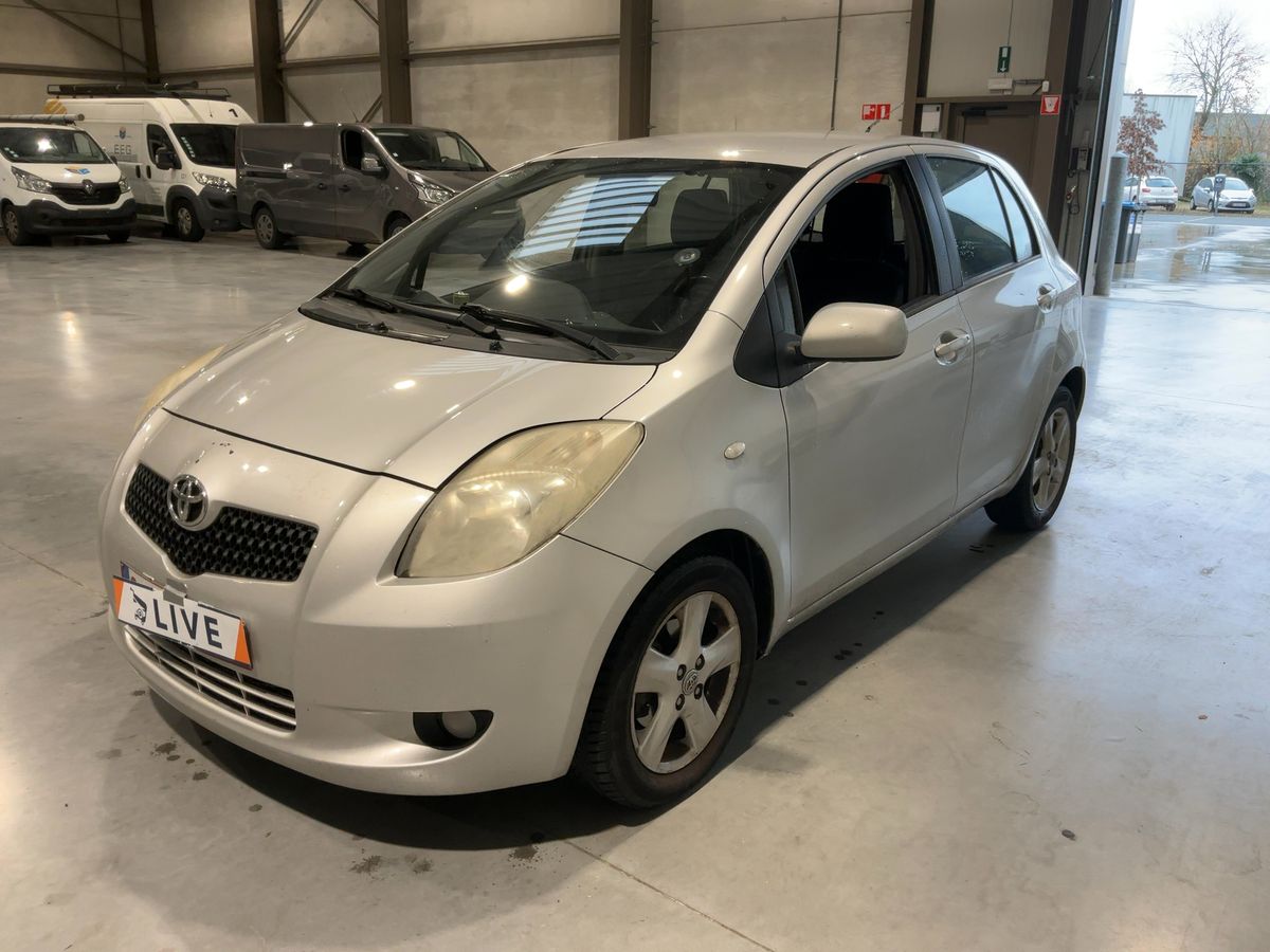 Toyota Yaris 1.3 VVT-i