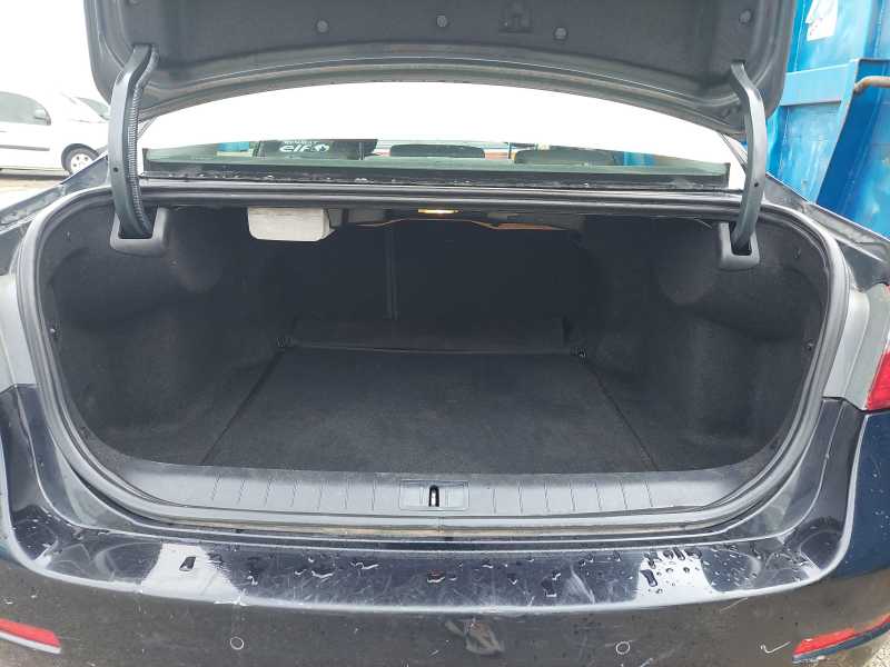 Renault Latitude 2.0 dCi Initiale photo Renault Latitude 2.0 dCi Initiale