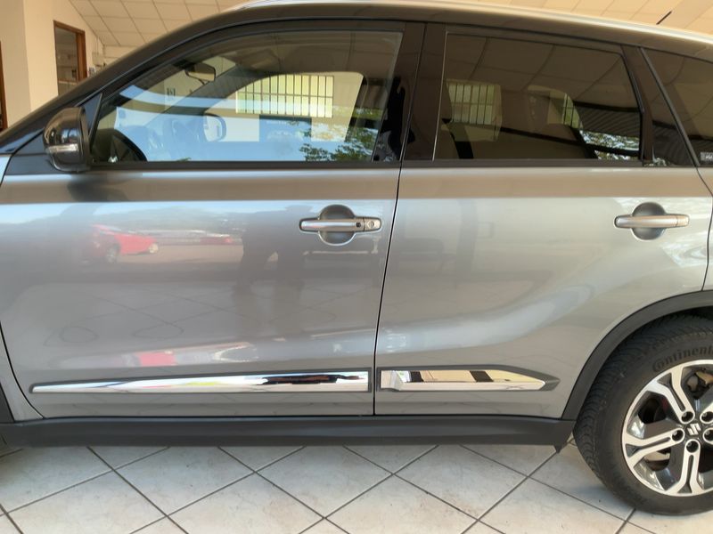 Suzuki Vitara 1.6 V-Top 4x2 — zdjęcie 4