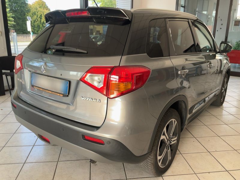 Suzuki Vitara 1.6 V-Top 4x2 — zdjęcie 6