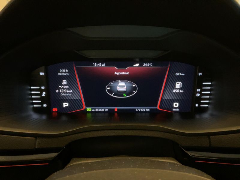 Skoda Karoq 1.5 TSI ACT SportLine 2021 – снимка 19