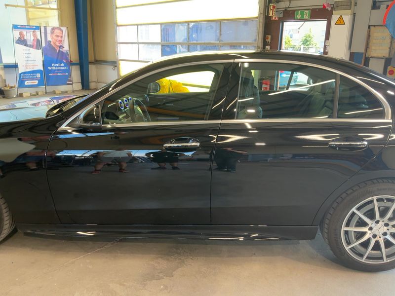 Mercedes-Benz C-Klasse C 43 AMG Mild-Hybrid 4Matic 2024 – снимка 4