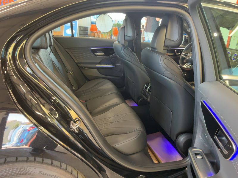 Mercedes-Benz C-Klasse C 43 AMG Mild-Hybrid 4Matic 2024 – снимка 19