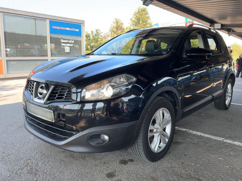 Nissan Qashqai+2 2.0 dCi Tekna 4x4 2011 – снимка 1