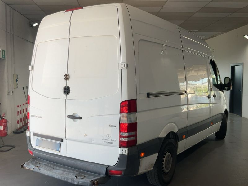 Mercedes-Benz Sprinter 319 CDI — zdjęcie 6