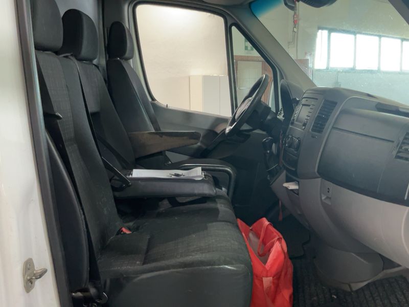 Mercedes-Benz Sprinter 319 CDI — zdjęcie 11