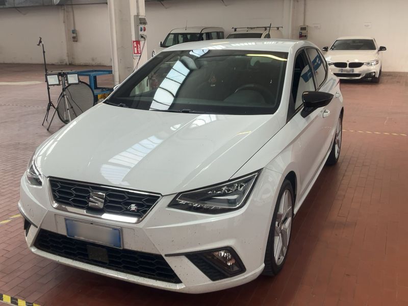 Seat Ibiza 1.0 TSI FR — zdjęcie 1