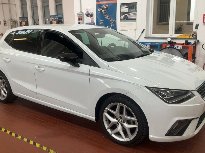 Seat Ibiza 1.0 TSI FR — zdjęcie 8