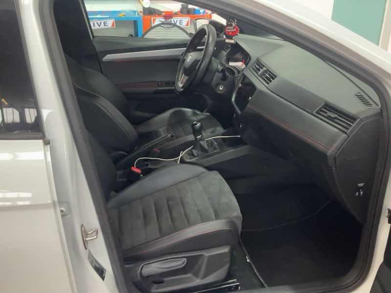 Seat Ibiza 1.0 TSI FR — zdjęcie 11