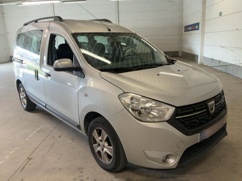 Dacia Dokker 1.5 dCi Diesel Laureate — zdjęcie 8